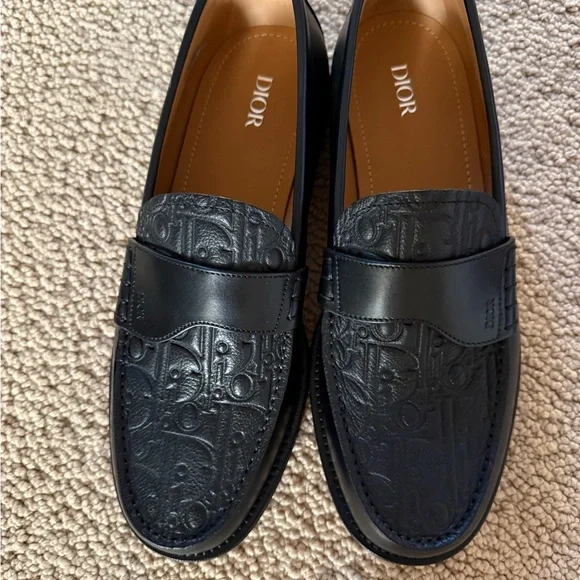 Dior Men's Elegant Black Slip-On Loafers - Picture 2 of 5